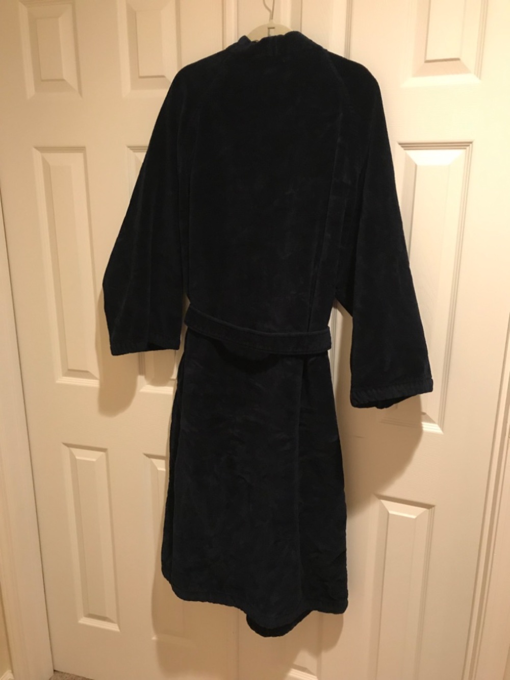 Navy blue robe - Picture 5 of 7